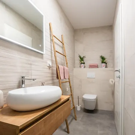 Luxury Carlin With Heated Pool Villa