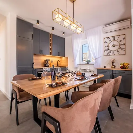 Luxury Carlin With Heated Pool Pridraga