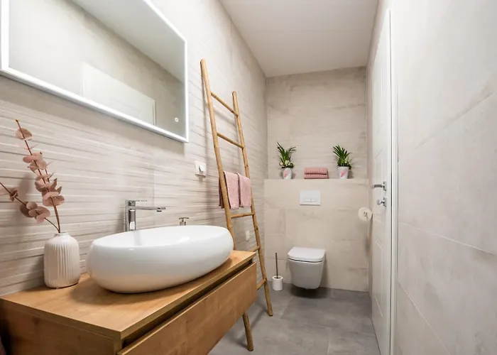 Luxury Carlin With Heated Pool فيلة