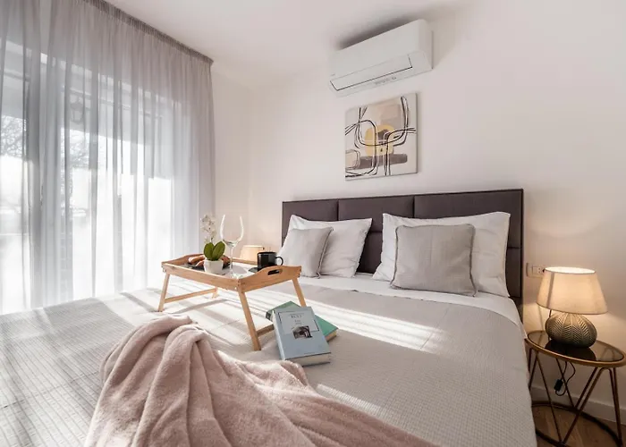 Luxury Carlin With Heated Pool Вилла Pridraga